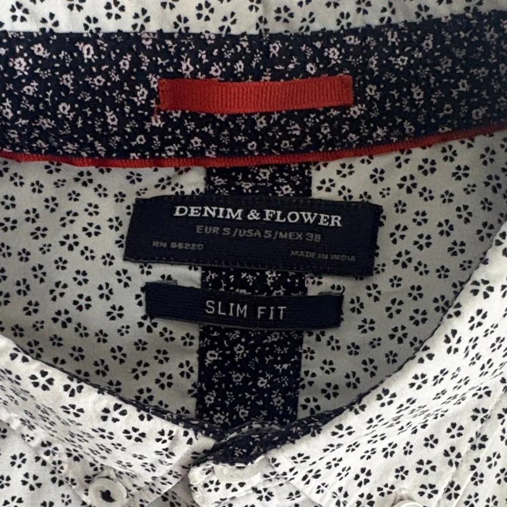 Denim & Flower White Shirt with Navy Floral Pattern slim fit small - Picture 3 of 5